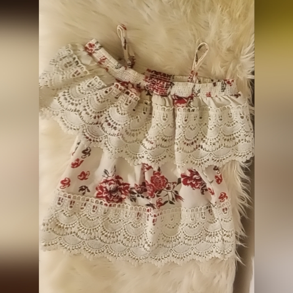 Floral print top